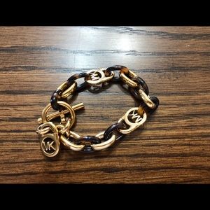 Michael Kors Tortoise chain bracelet